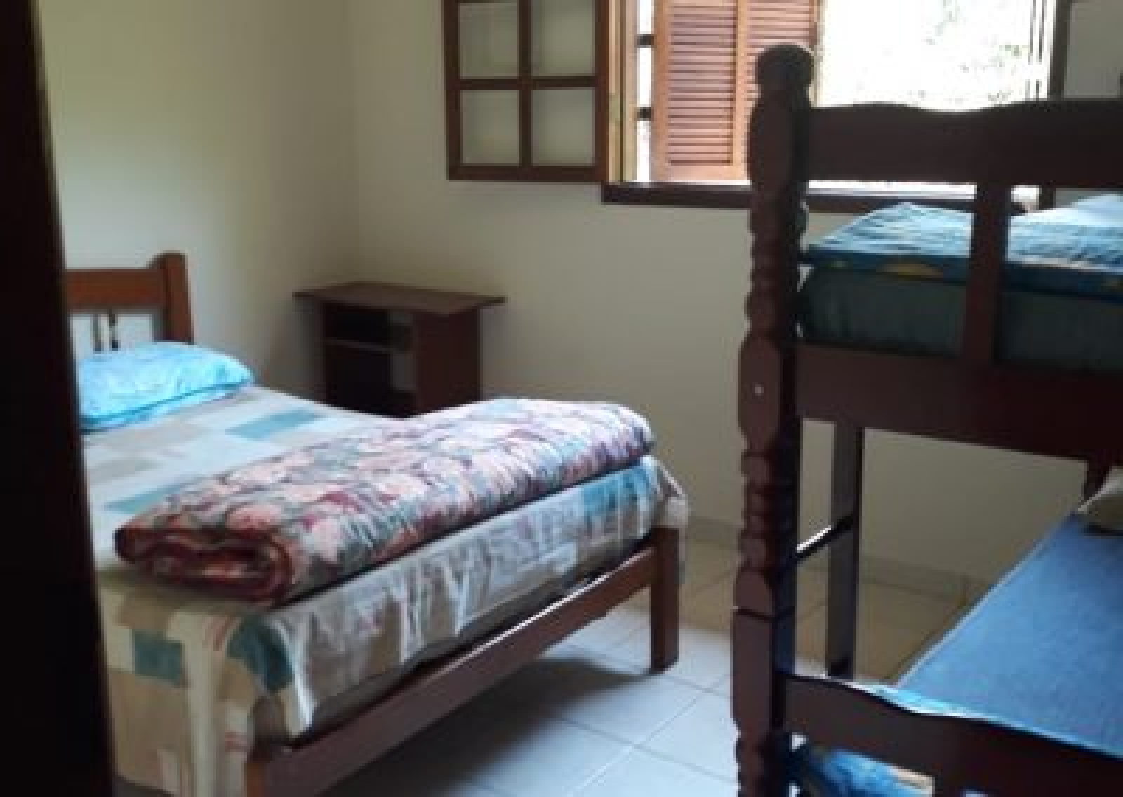 Barra do Sahy, São Sebastião, 4 Dormitórios Dormitórios, ,5 BanheirosBanheiros,Casa,Temporada,1000