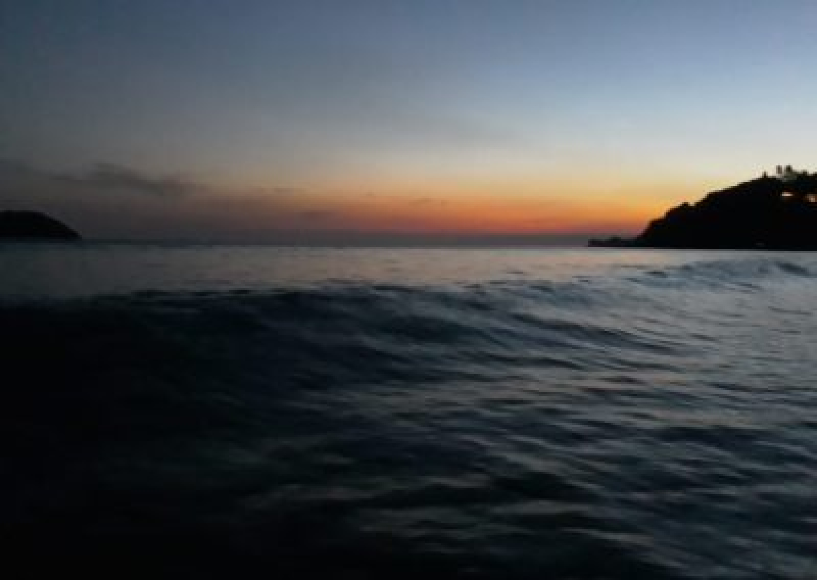 Barra do Sahy, São Sebastião, 4 Dormitórios Dormitórios, ,5 BanheirosBanheiros,Casa,Temporada,1000