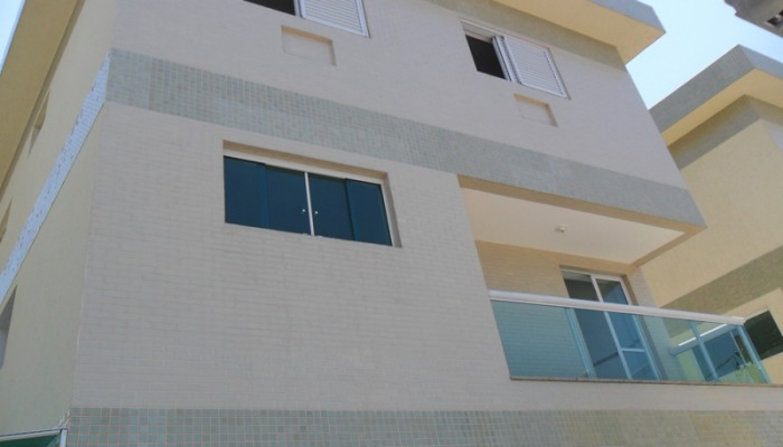 Esplanada dos Barreiros, São Vicente, 3 Dormitórios Dormitórios, ,Casa,Venda,Villaggio Caminho da Orquídeas e da Violetas,1001