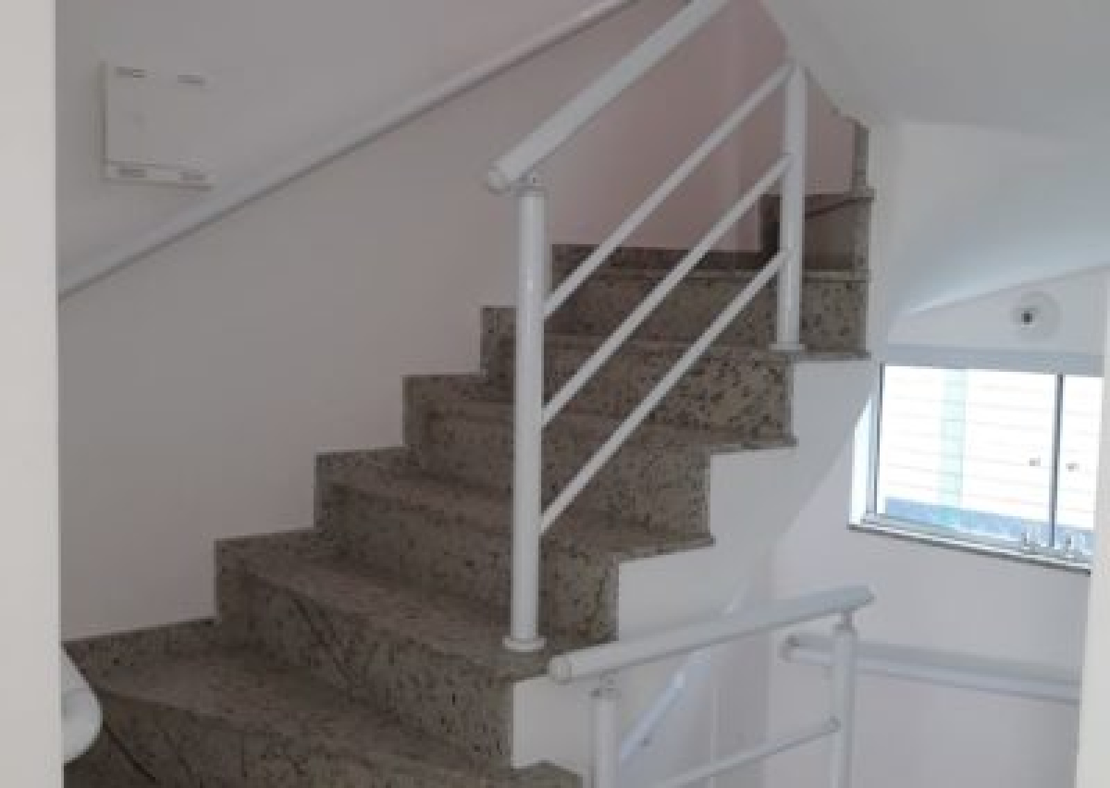 Esplanada dos Barreiros, São Vicente, 3 Dormitórios Dormitórios, ,Casa,Venda,Villaggio Caminho da Orquídeas e da Violetas,1001