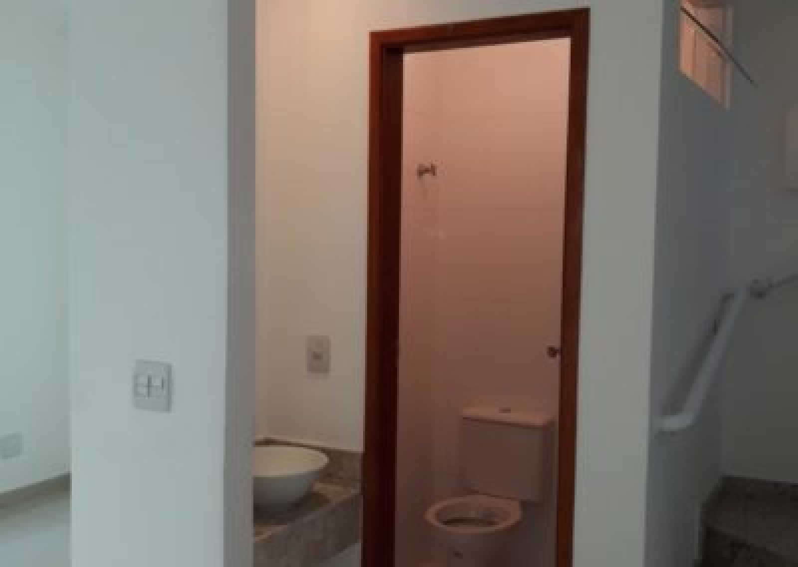 Esplanada dos Barreiros, São Vicente, 3 Dormitórios Dormitórios, ,Casa,Venda,Villaggio Caminho da Orquídeas e da Violetas,1001